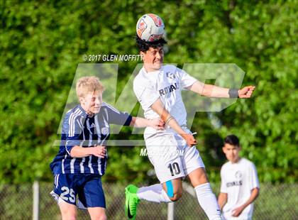 Thumbnail 2 in Squalicum vs Lynnwood photogallery.
