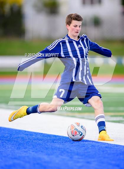 Thumbnail 1 in Squalicum vs Lynnwood photogallery.
