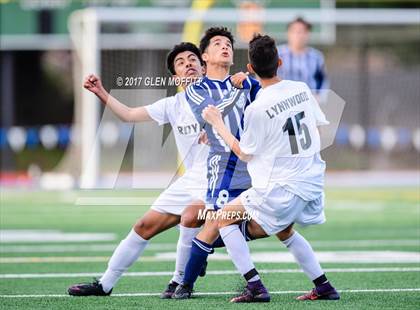 Thumbnail 1 in Squalicum vs Lynnwood photogallery.