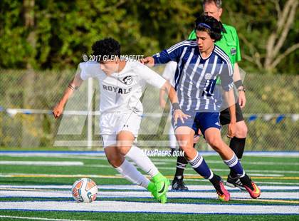 Thumbnail 2 in Squalicum vs Lynnwood photogallery.