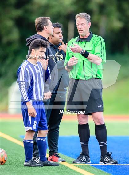 Thumbnail 2 in Squalicum vs Lynnwood photogallery.