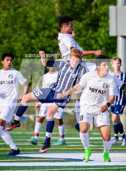 Thumbnail 2 in Squalicum vs Lynnwood photogallery.