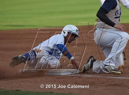Thumbnail 2 in MacArthur [Douglas] vs O'Connor (UIL 6A Area Playoff) photogallery.