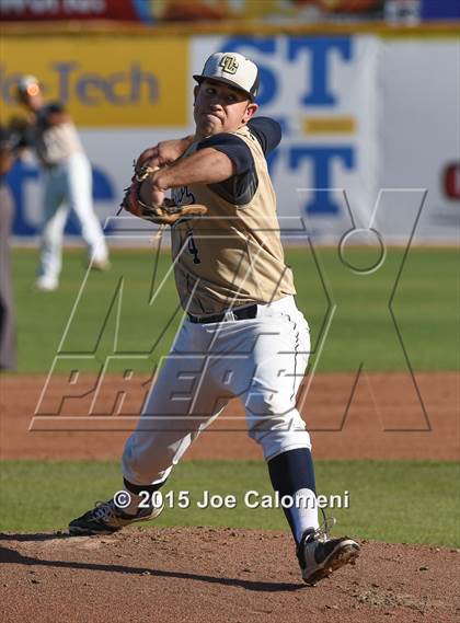 Thumbnail 1 in MacArthur [Douglas] vs O'Connor (UIL 6A Area Playoff) photogallery.