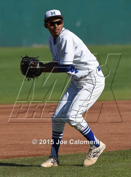 Thumbnail 2 in MacArthur [Douglas] vs O'Connor (UIL 6A Area Playoff) photogallery.