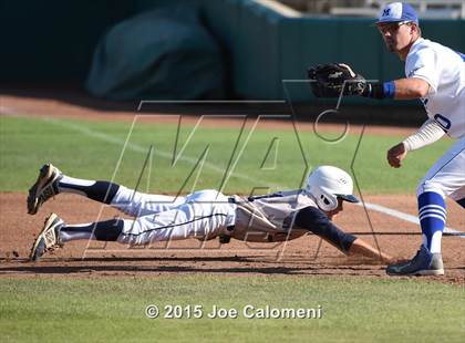 Thumbnail 2 in MacArthur [Douglas] vs O'Connor (UIL 6A Area Playoff) photogallery.