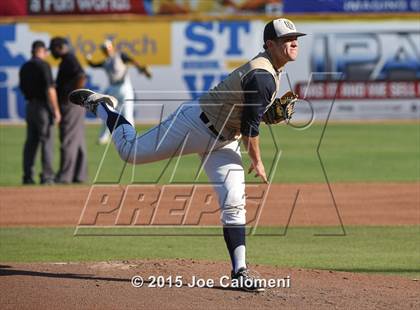 Thumbnail 2 in MacArthur [Douglas] vs O'Connor (UIL 6A Area Playoff) photogallery.