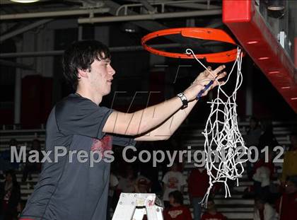Thumbnail 3 in Greenbrier East @ Parkersburg (Class AAA, Region III Final) photogallery.