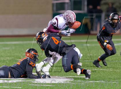 Thumbnail 2 in East Bernard vs. Refugio (UIL 2A Semifinal playoffs) photogallery.