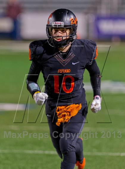 Thumbnail 2 in East Bernard vs. Refugio (UIL 2A Semifinal playoffs) photogallery.