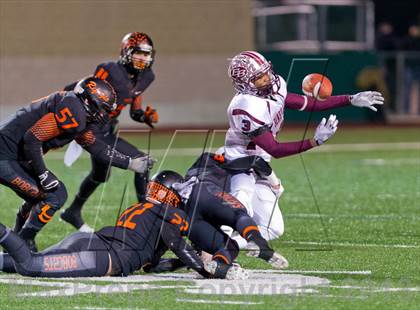 Thumbnail 2 in East Bernard vs. Refugio (UIL 2A Semifinal playoffs) photogallery.
