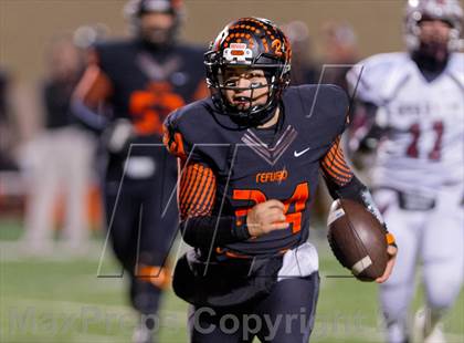 Thumbnail 3 in East Bernard vs. Refugio (UIL 2A Semifinal playoffs) photogallery.