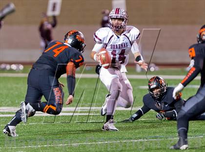 Thumbnail 1 in East Bernard vs. Refugio (UIL 2A Semifinal playoffs) photogallery.
