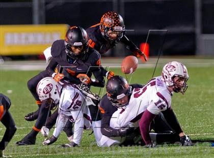 Thumbnail 1 in East Bernard vs. Refugio (UIL 2A Semifinal playoffs) photogallery.