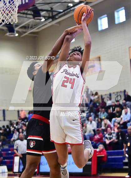 Thumbnail 2 in Trotwood-Madison @ Bob Jones photogallery.