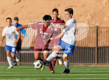 Thumbnail 3 in Elko vs Moapa Valley (JV Team Bulldog Invitational) photogallery.