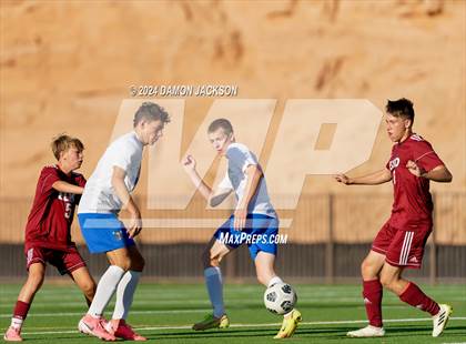 Thumbnail 2 in Elko vs Moapa Valley (JV Team Bulldog Invitational) photogallery.