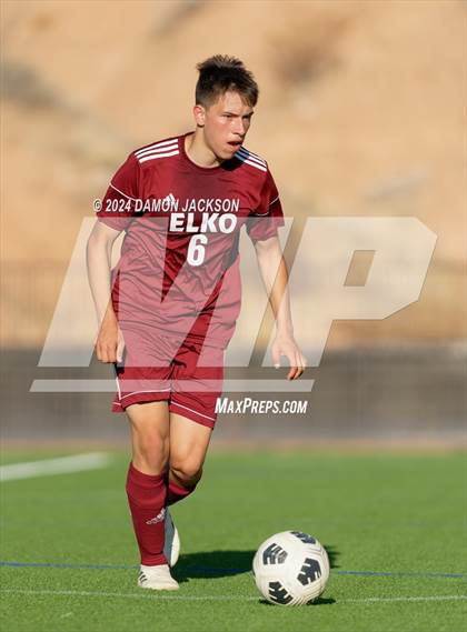 Thumbnail 3 in Elko vs Moapa Valley (JV Team Bulldog Invitational) photogallery.