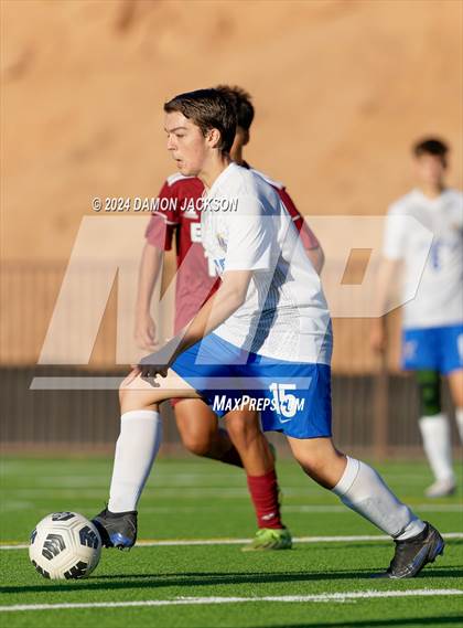 Thumbnail 3 in Elko vs Moapa Valley (JV Team Bulldog Invitational) photogallery.
