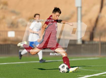 Thumbnail 1 in Elko vs Moapa Valley (JV Team Bulldog Invitational) photogallery.