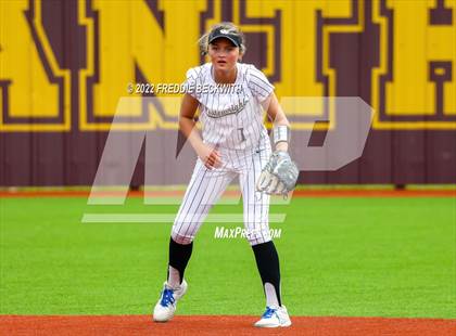 Thumbnail 1 in Whitesboro vs. Whitewright (UIL 3A Area Playoff) photogallery.