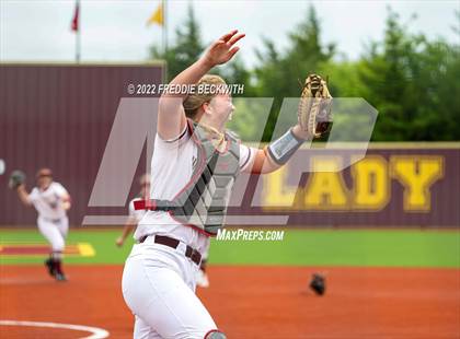Thumbnail 2 in Whitesboro vs. Whitewright (UIL 3A Area Playoff) photogallery.