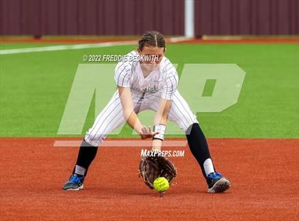 Thumbnail 1 in Whitesboro vs. Whitewright (UIL 3A Area Playoff) photogallery.