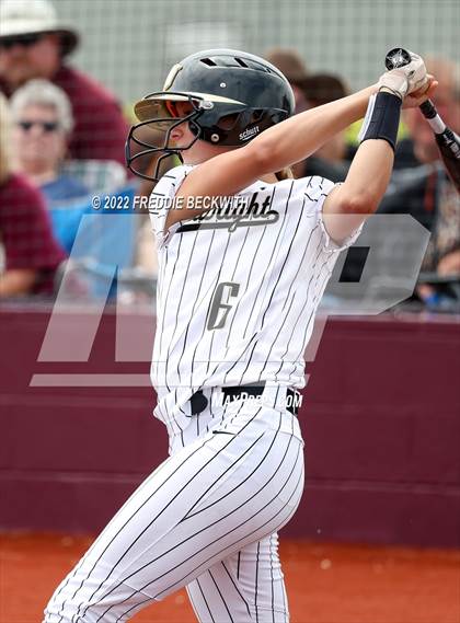 Thumbnail 2 in Whitesboro vs. Whitewright (UIL 3A Area Playoff) photogallery.