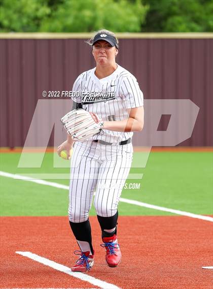 Thumbnail 1 in Whitesboro vs. Whitewright (UIL 3A Area Playoff) photogallery.