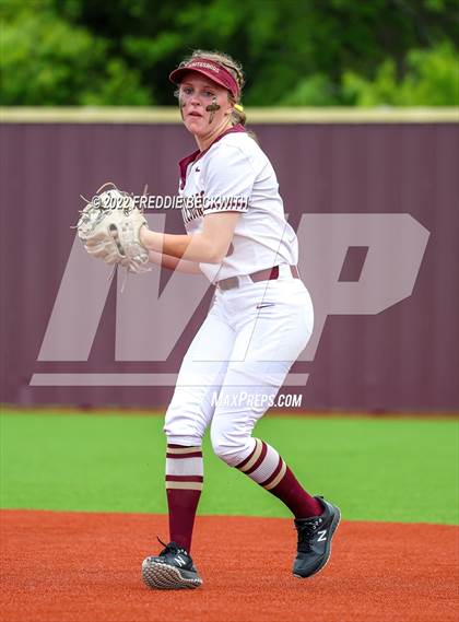 Thumbnail 1 in Whitesboro vs. Whitewright (UIL 3A Area Playoff) photogallery.