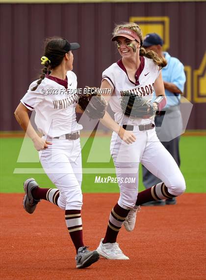 Thumbnail 3 in Whitesboro vs. Whitewright (UIL 3A Area Playoff) photogallery.