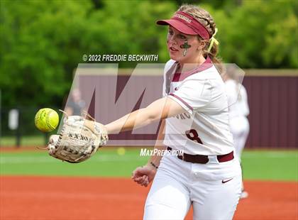 Thumbnail 3 in Whitesboro vs. Whitewright (UIL 3A Area Playoff) photogallery.