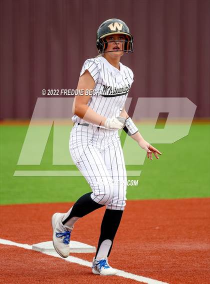 Thumbnail 1 in Whitesboro vs. Whitewright (UIL 3A Area Playoff) photogallery.
