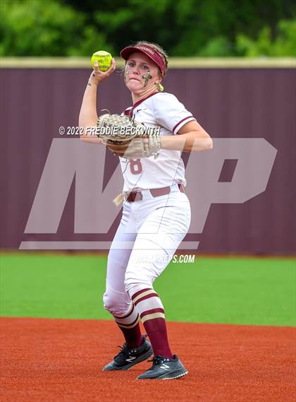Thumbnail 2 in Whitesboro vs. Whitewright (UIL 3A Area Playoff) photogallery.