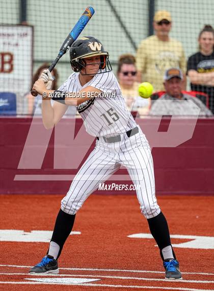 Thumbnail 3 in Whitesboro vs. Whitewright (UIL 3A Area Playoff) photogallery.