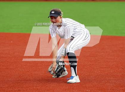 Thumbnail 3 in Whitesboro vs. Whitewright (UIL 3A Area Playoff) photogallery.