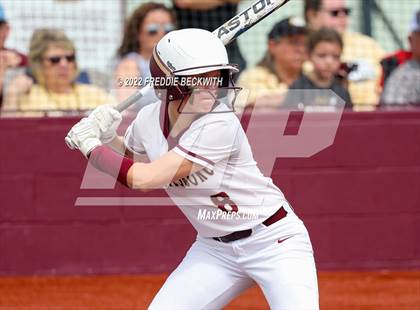 Thumbnail 3 in Whitesboro vs. Whitewright (UIL 3A Area Playoff) photogallery.