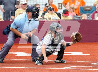 Thumbnail 2 in Whitesboro vs. Whitewright (UIL 3A Area Playoff) photogallery.