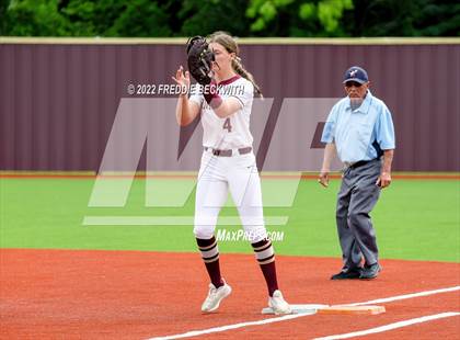 Thumbnail 1 in Whitesboro vs. Whitewright (UIL 3A Area Playoff) photogallery.
