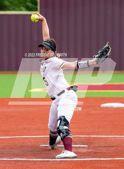 Thumbnail 2 in Whitesboro vs. Whitewright (UIL 3A Area Playoff) photogallery.
