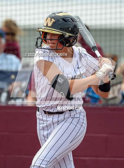 Thumbnail 3 in Whitesboro vs. Whitewright (UIL 3A Area Playoff) photogallery.