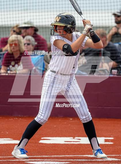 Thumbnail 1 in Whitesboro vs. Whitewright (UIL 3A Area Playoff) photogallery.