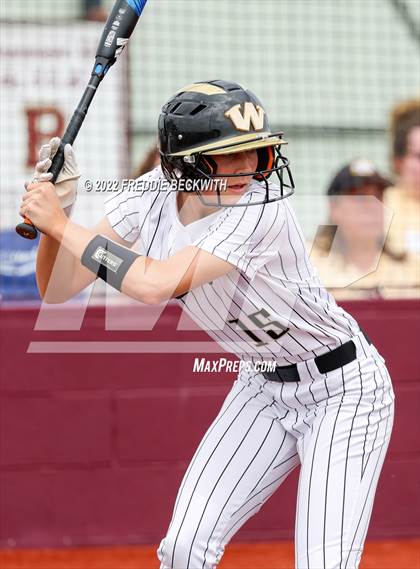 Thumbnail 3 in Whitesboro vs. Whitewright (UIL 3A Area Playoff) photogallery.