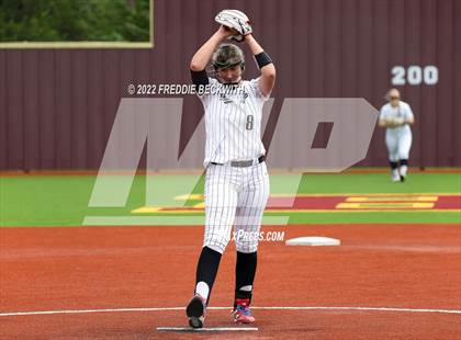 Thumbnail 2 in Whitesboro vs. Whitewright (UIL 3A Area Playoff) photogallery.
