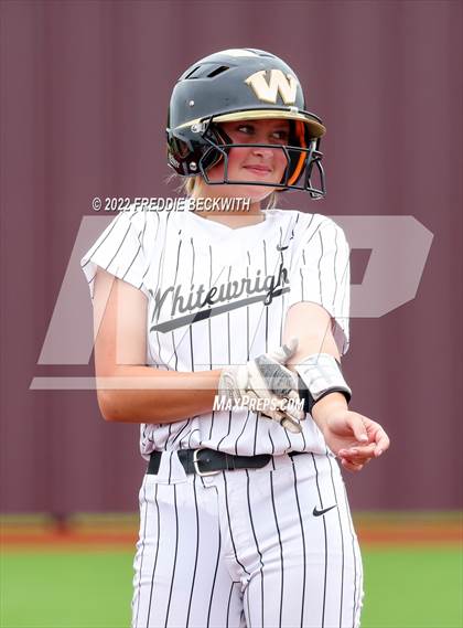 Thumbnail 1 in Whitesboro vs. Whitewright (UIL 3A Area Playoff) photogallery.