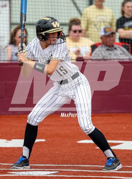 Thumbnail 2 in Whitesboro vs. Whitewright (UIL 3A Area Playoff) photogallery.