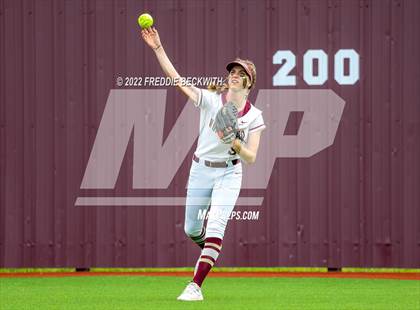 Thumbnail 1 in Whitesboro vs. Whitewright (UIL 3A Area Playoff) photogallery.