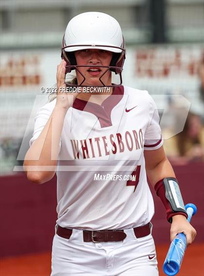 Thumbnail 2 in Whitesboro vs. Whitewright (UIL 3A Area Playoff) photogallery.