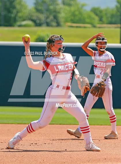 Thumbnail 3 in Neshannock vs. Conwell-Egan Catholic (PIAA 2A Championship) photogallery.