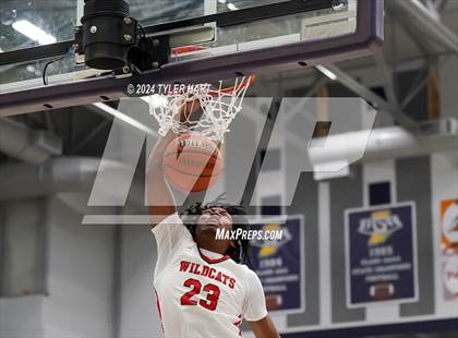 Thumbnail 3 in Lawrence North vs Gary West Side (Sneakers for Santa Shootout) photogallery.